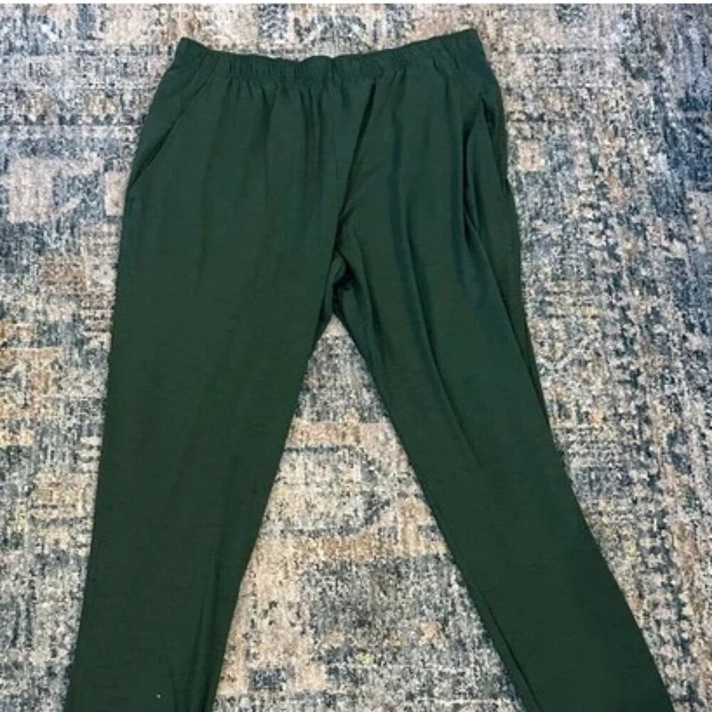 Nike Green Men Dri-Fit Yoga Pants Size: 4XLT